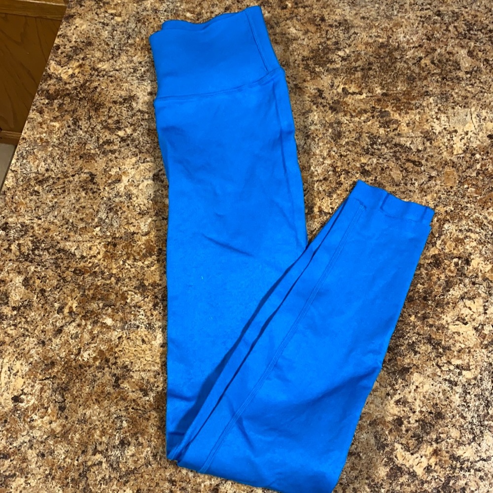 Fabletics sculpt knit leggings M NEVER WORN NEW